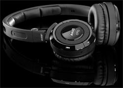AKG K830 Dynamické uzavreté bluetooth slúchadlá - čierne