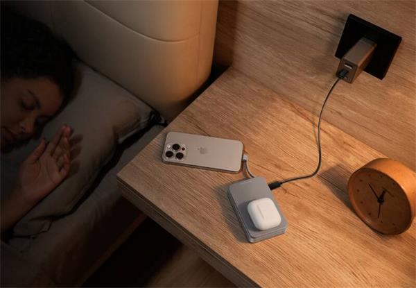 EcoFlow RAPID Magnetická Power Banka (10000mAh) - strieborná