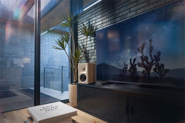 Klipsch The Fives II, aktívne reproduktory, červený dub